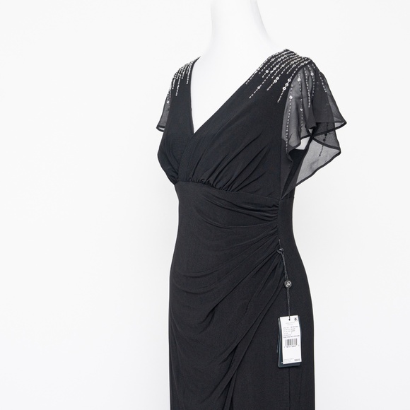 Adrianna Papell. Beaded Jersey & Chiffon Flutter Sleeve Gown. - Picture 9 of 14